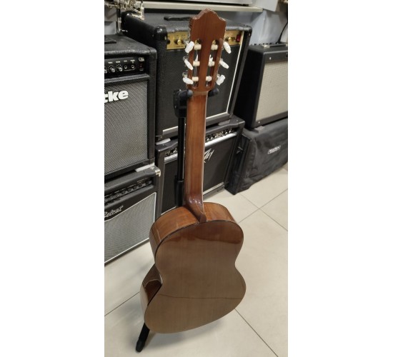 Yamaha CG-131S классическая гитара Тайвань USED