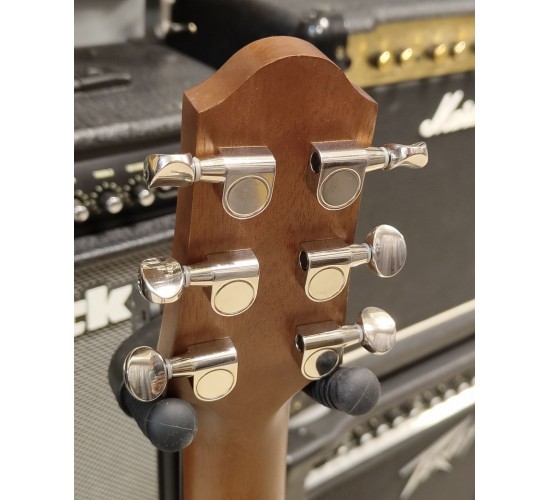Yamaha SLG200S NT электроакустическая гитара USED