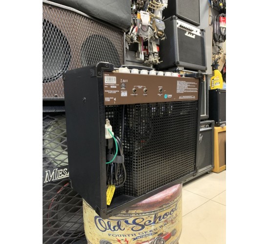 Laney CUB12R Гитарный ламповый комбоусилитель, 15 Вт, питание 110V USED