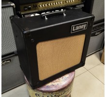 Laney CUB12R Гитарный ламповый комбо, 15 Вт USED