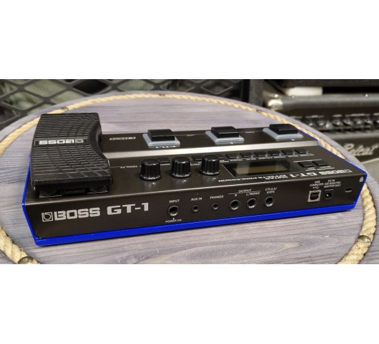 Boss GT-1 гитарный процессор эффектов USED