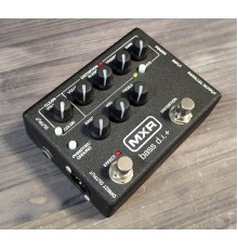MXR M80 bass d.i.+ басовая педаль - преамп + дисторшн USED