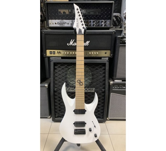 Solar Guitars A2.7WH 7-струнная электрогитара, цвет белый USED