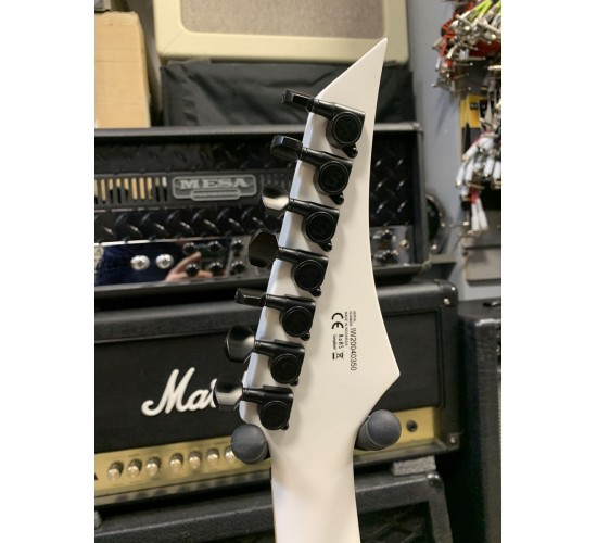 Solar Guitars A2.7WH 7-струнная электрогитара, цвет белый USED