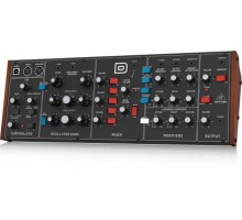 Behringer Model D аналоговый монофонический синтезатор