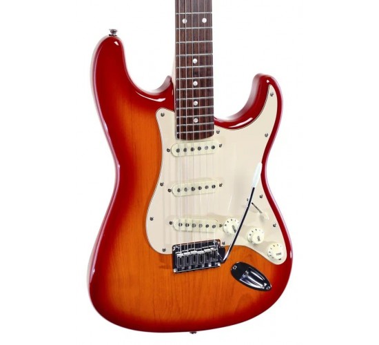 Fender Squier Standard Stratocaster S-S-S электрогитара USED