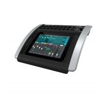 Behringer X18 портативный цифровой микшер