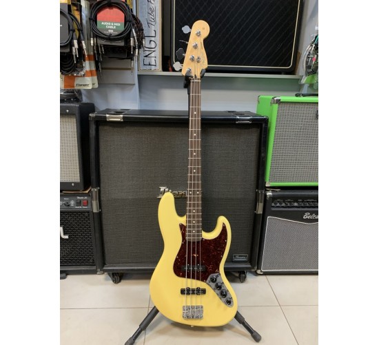 Fender Deluxe Active Jazz Bass UG VWT/R бас-гитара, цвет желтый Мексика 2008 USED