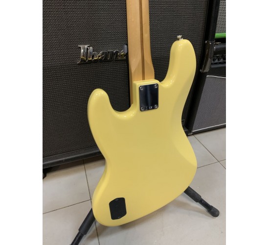 Fender Deluxe Active Jazz Bass UG VWT/R бас-гитара, цвет желтый Мексика 2008 USED
