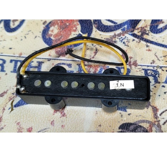 Seymour Duncan SJB-1n звукосниматель для 4-струнной бас-гитары USED