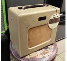 Fender Champion 600 ламповый гитарный комбоусилитель USED