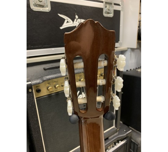 Yamaha C-317 классическая гитара, Тайвань 1980-е USED