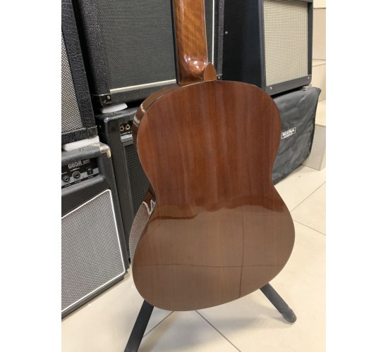 Yamaha C-317 классическая гитара, Тайвань 1980-е USED