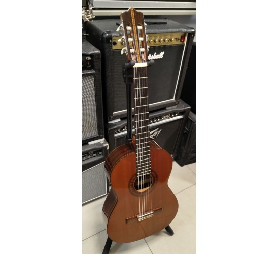 Abe Gut 65B классическая гитара, Япония USED