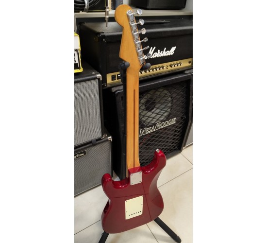 Fender Squier Stratocaster SST-R электрогитара, цвет красный, Япония 1993-1994 USED