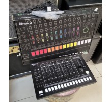 Roland TR-8S драм-машина USED