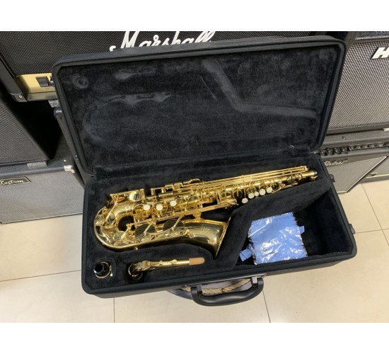 Yamaha YAS-280 альт-саксофон студенческий USED