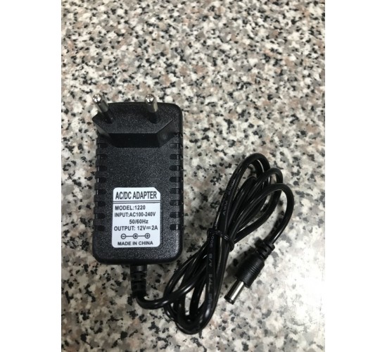 Блок питания Model 1220, 12V, 2А (+)