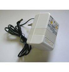 Newstar NA-824 Блок питания универсальный 1000mA Max