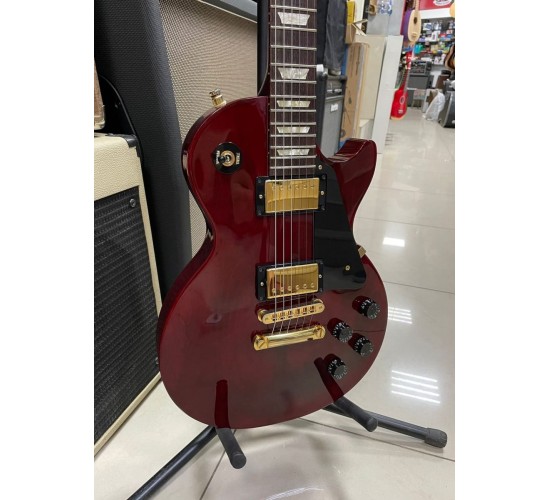 Gibson Les Paul Studio Wine Red электрогитара, США, 2009 USED