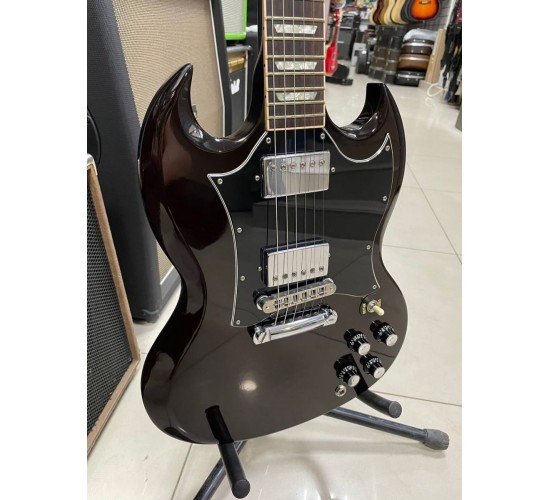 Gibson SG Standard электрогитара, цвет черный, США 2004 USED