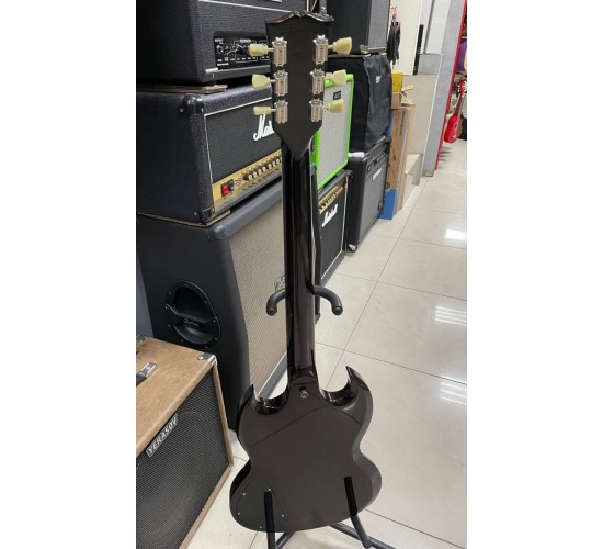 Gibson SG Standard электрогитара, цвет черный, США 2004 USED