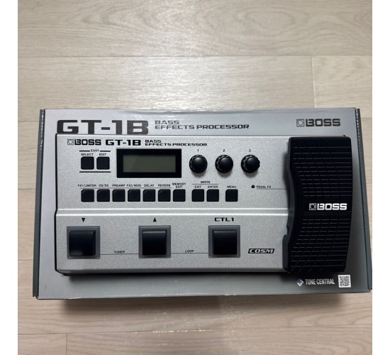 Boss GT-1B процессор эффектов для бас гитары, выставочный образец
