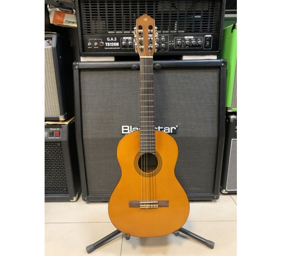 Yamaha CGS102A классическая гитара 1/2 USED