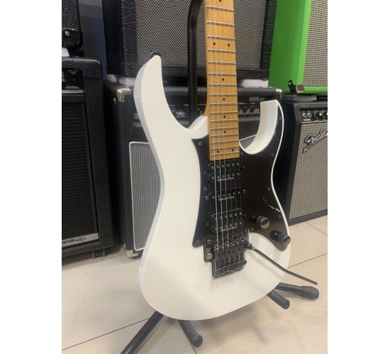 Ibanez Prestige RG2450MZ GW электрогитара, цвет белый, Япония 2010 USED