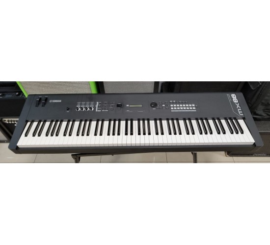 Yamaha MX88 BK синтезатор USED