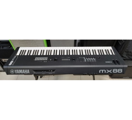 Yamaha MX88 BK синтезатор USED