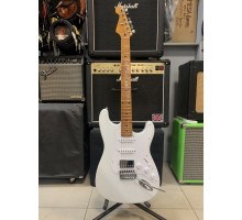 Stratocaster Reverse Head Мастеровой, электрогитара, цвет белый USED