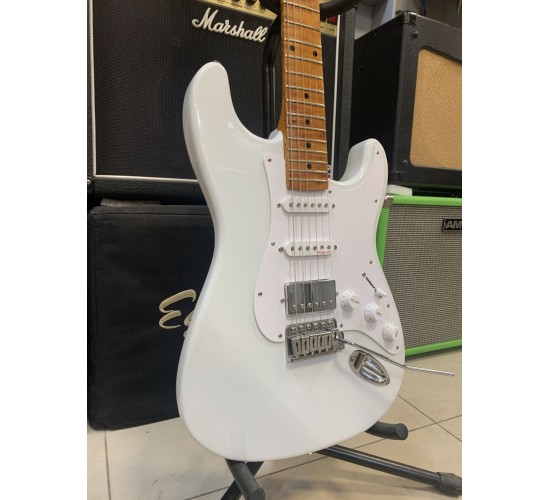 Stratocaster Reverse Head Мастеровой, электрогитара, цвет белый USED