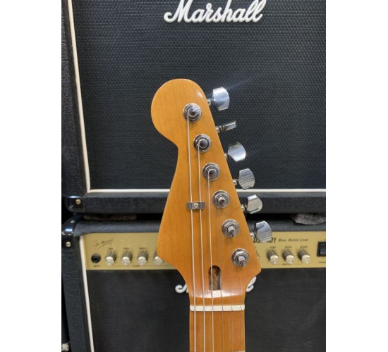 Stratocaster Reverse Head Мастеровой, электрогитара, цвет белый USED