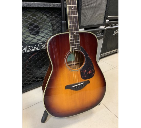 Yamaha FG820 акустическая гитара USED