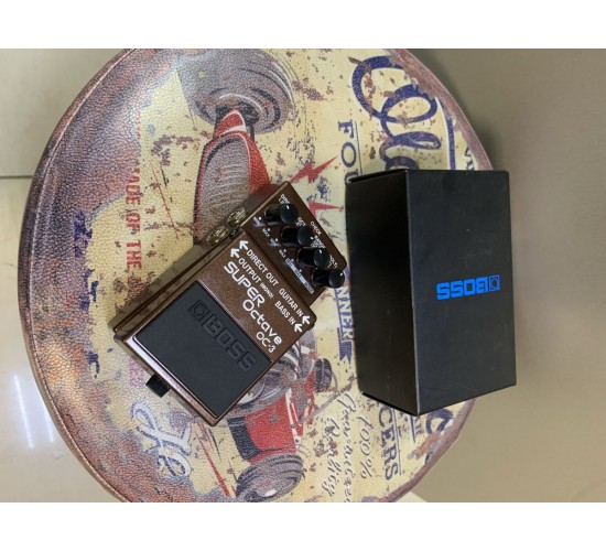 Boss OC-3 гитарная педаль октавер USED