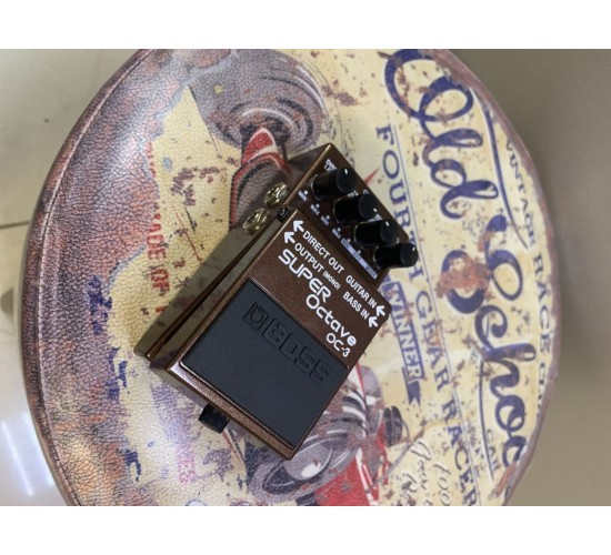 Boss OC-3 гитарная педаль октавер USED