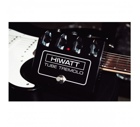 Hiwatt Tube Tremolo ламповая педаль эффектов для гитары (тремоло)