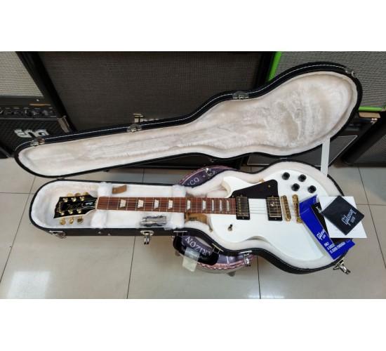 Gibson Les Paul Studio Alpine White электрогитара, цвет белый, США 2017 USED