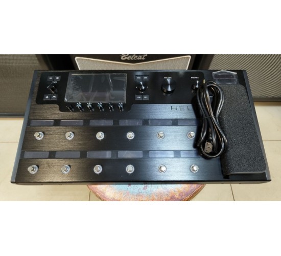 Line 6 Helix напольный гитарный процессор USED