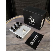 Darkglass Vintage Deluxe V2 басовый предусилитель USED