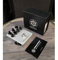 Darkglass Vintage Deluxe V2 басовый предусилитель USED
