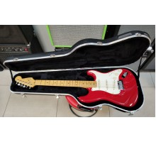 Fender American Standard Stratocaster Dakota Red электрогитара, США 1987 USED