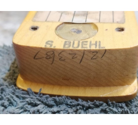 Fender American Standard Stratocaster Dakota Red электрогитара, США 1987 USED