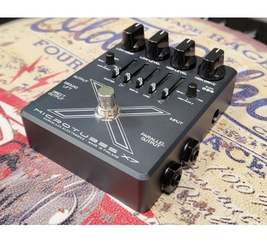Darkglass Electronics Microtubes X7 басовый эффект, выставочный образец
