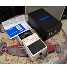 Boss TU-3 педаль гитарная тюнер USED