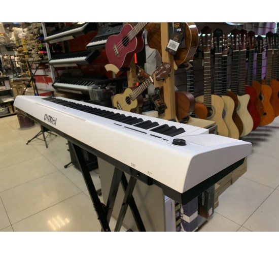 Yamaha NP-32WH Piaggero электропианино USED