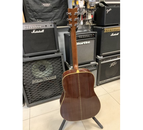 Yamaha FG-400M акустическая гитара, с кейсом, массив, Япония 1984 USED