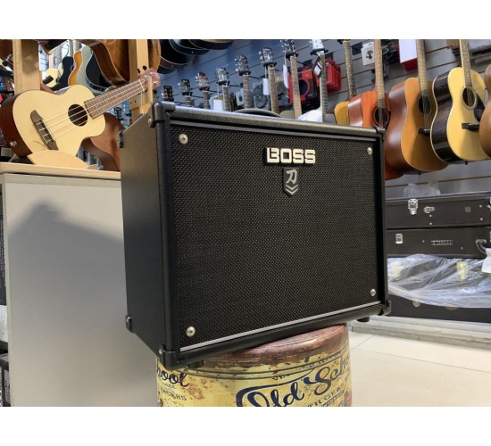 Boss KTN-50MK2 KATANA-50 MKII гитарный комбоусилитель, питание 110V USED