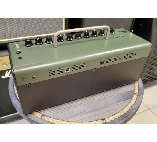 Yamaha THR10X гитарный усилитель USED